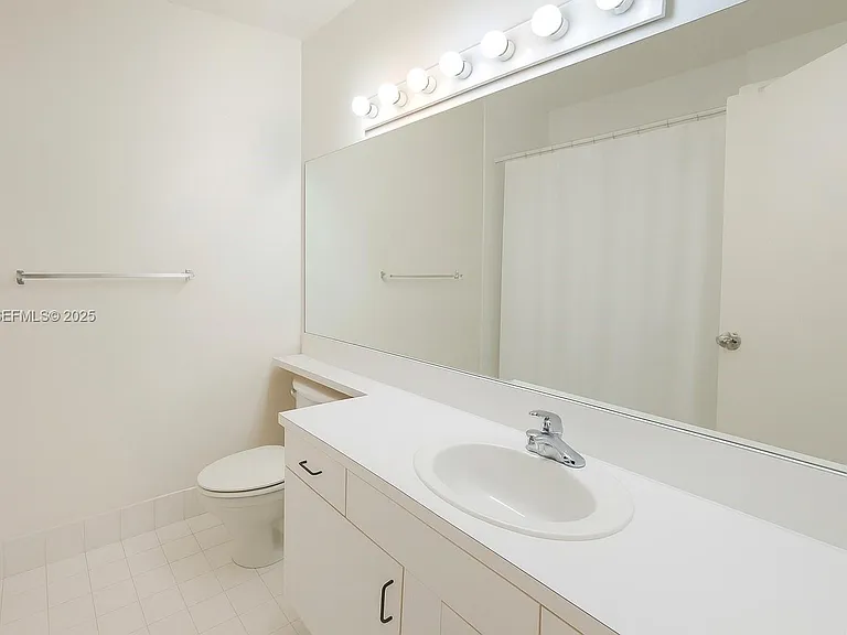2173 Renaissance Blvd — Photo 11