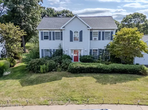 122 Reliance Dr, Wilkes Barre, PA 18702