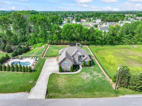 218 Camilla Ln, Murfreesboro, TN 37129