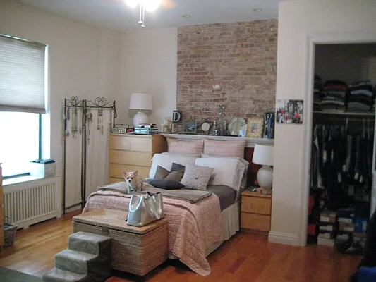 Rented by Magnone Real Estate | media 16