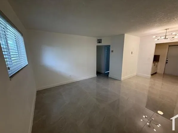 1251 NW 61st St APT 2, Miami, FL 33142