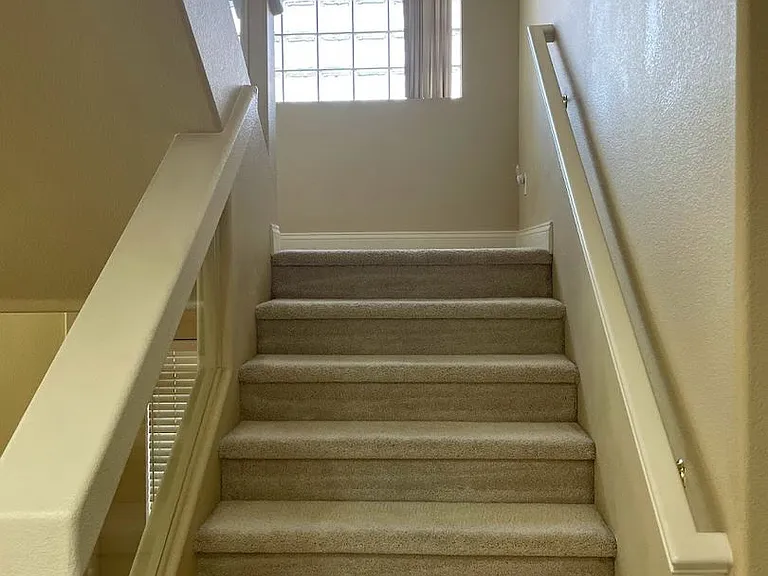 8757 Castle Hill Ave — Photo 26