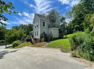 91 6th St APT 2, Dover, NH 03820