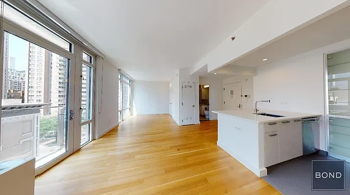 Rented by Bond New York | media 20