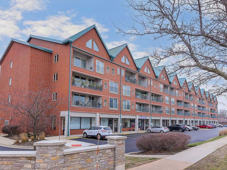1st image of 1111 Burlington Ave Unit 310