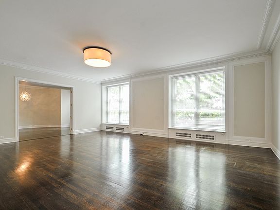 3rd image of 3400 N Lake Shore Dr APT 1A