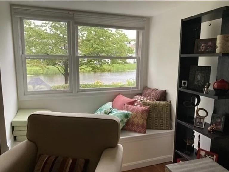 10 Merganser Way — Photo 9