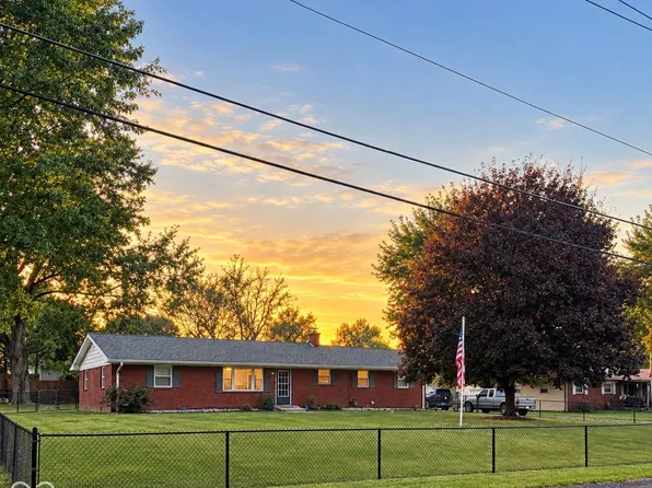 7440 Combs Rd, Indianapolis, IN 46237