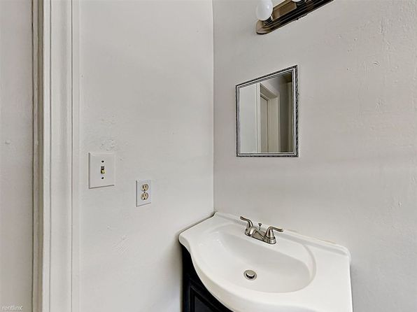 25059-25061 Monte Vista Dr #D