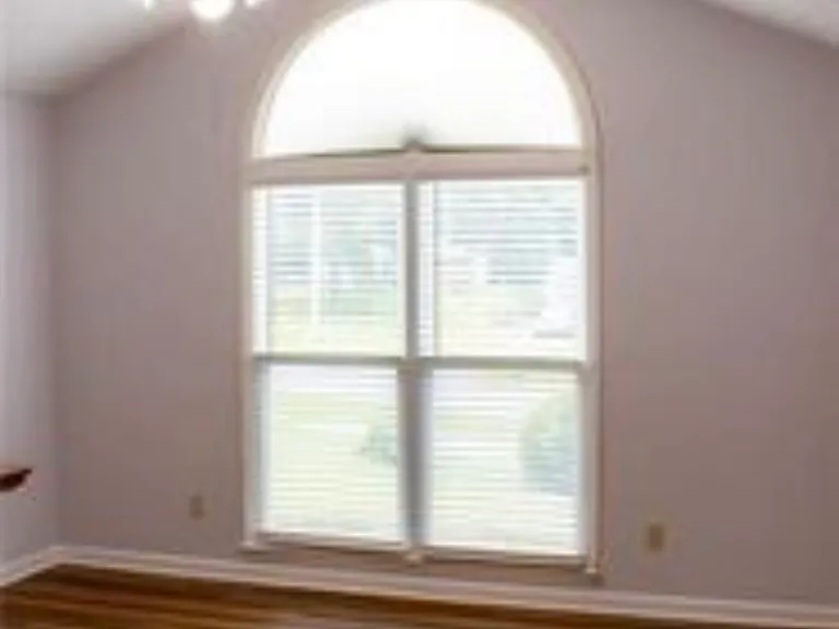 100 Lee Road 998 — Photo 3