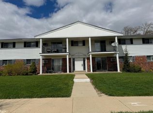 5024 W Cold Spring Rd APT 5, Milwaukee, WI 53220