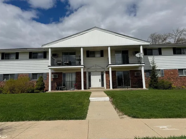 5024 West Cold Spring ROAD #5, Milwaukee, WI 53220