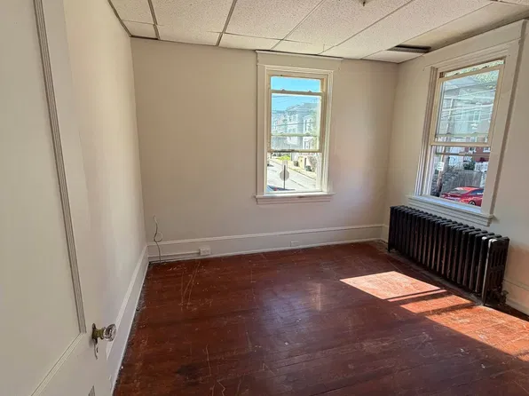129 Laurel St APT 2, Lancaster, PA 17603