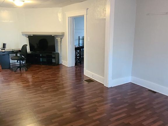 3rd image of 44 Linden Park #1
