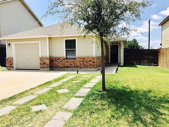2nd image of 205 Mescalero Dr