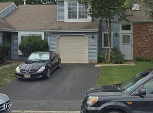 136 Skipton Pl, Somerset, NJ 08873