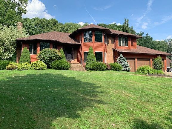 2nd image of 141 White Oak Dr