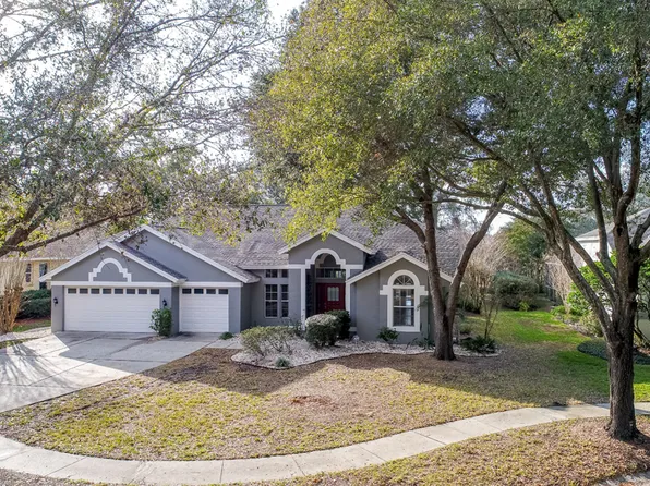 3703 Turkey Oak Dr, Valrico, FL 33596