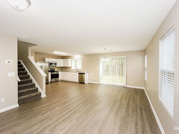 5th image of 3530 Sable Glen Ln