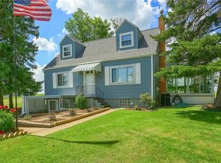 175 Moody Rd, Imperial, PA 15126