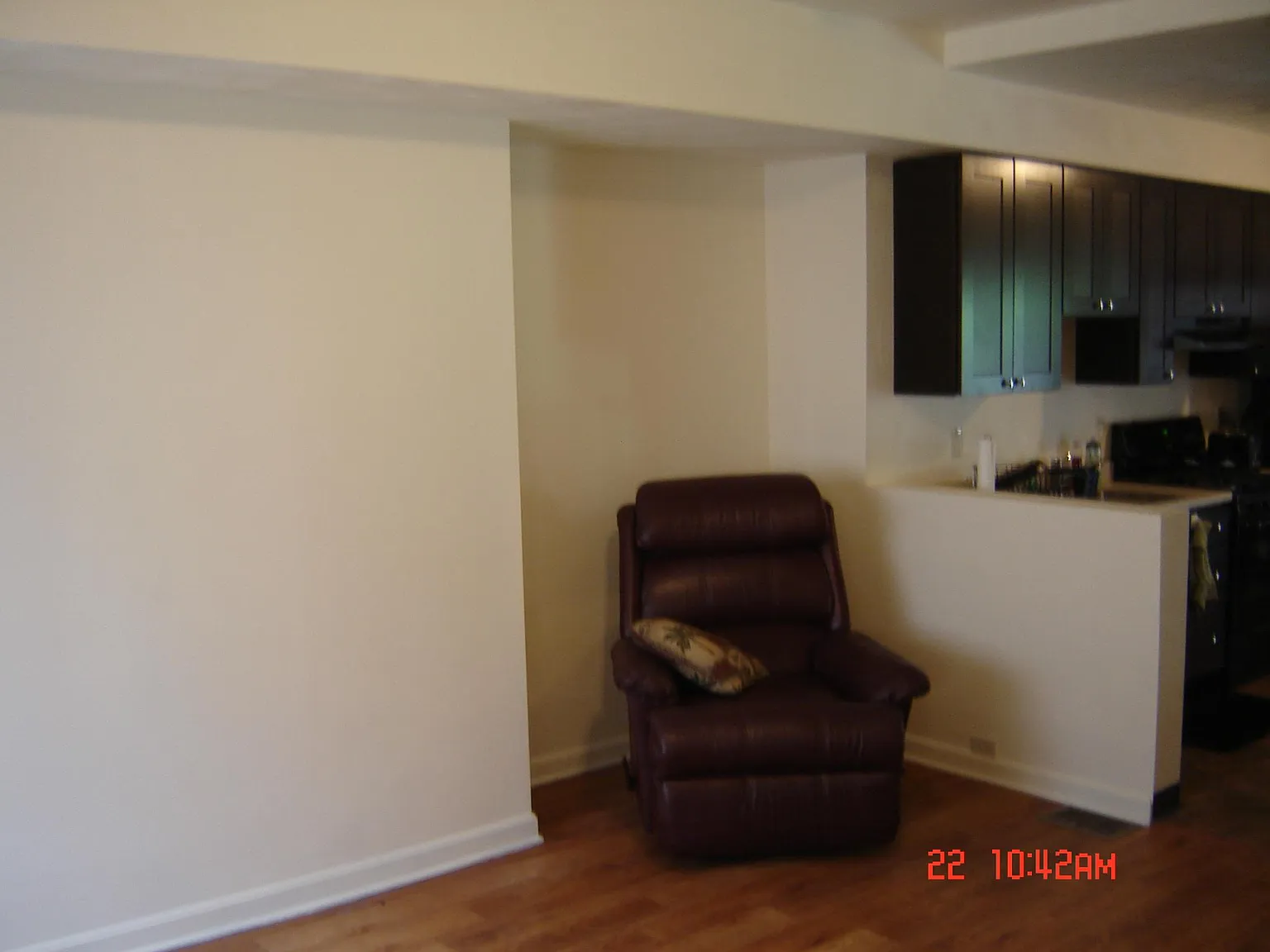 91 S 14th St — Photo 3