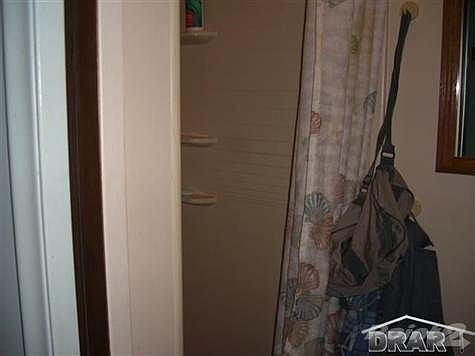 2nd image of 35852 Manila Ave