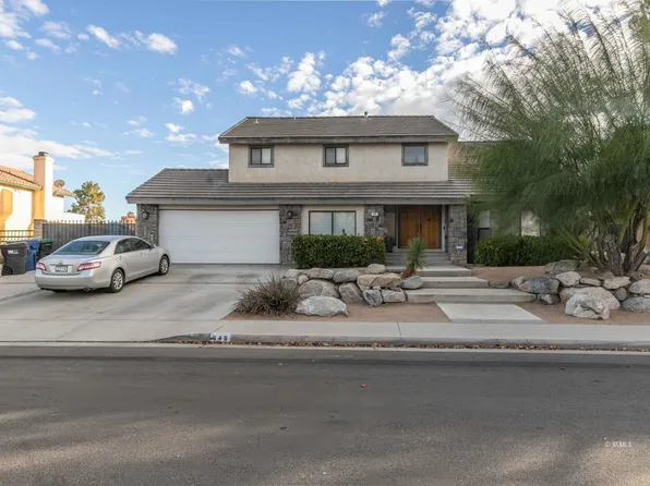 945 W Vicki Ave, Ridgecrest, CA 93555
