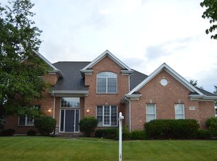 1700 Stone Ridge Ln, Algonquin, IL 60102