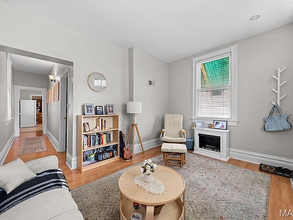 5th image of 4333 Delor St