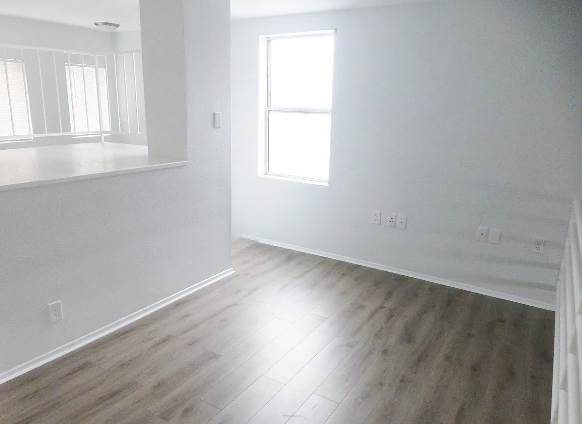 Floor plan 1bdr loft townhouse style