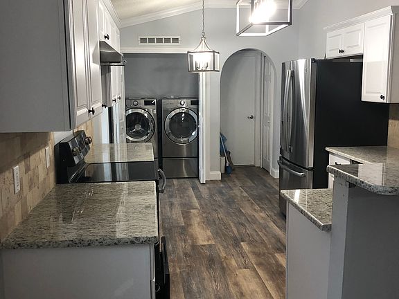 5th image of 37036 Southern Glen Way