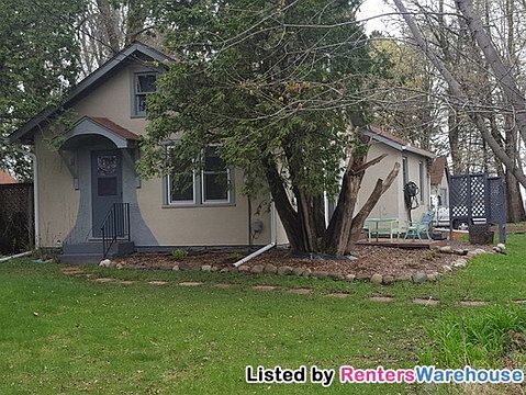 1st image of 835 W 2nd St