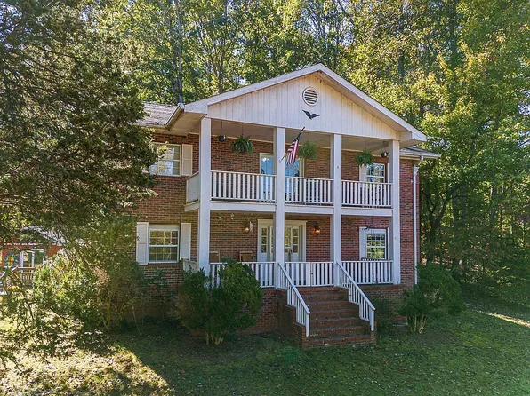 1679 Highway 175, Hayesville, NC 28904