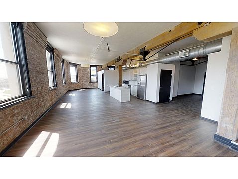 Landmark Lofts Apartment Rentals Kansas City Mo Zillow [ 359 x 478 Pixel ]