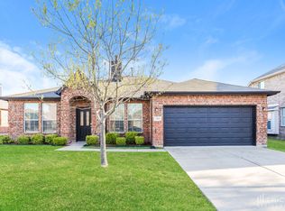 2106 Rose May Dr, Forney, TX 75126
