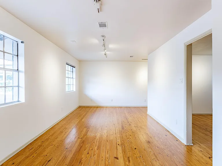 1420 W Alabama St #A — Photo 27