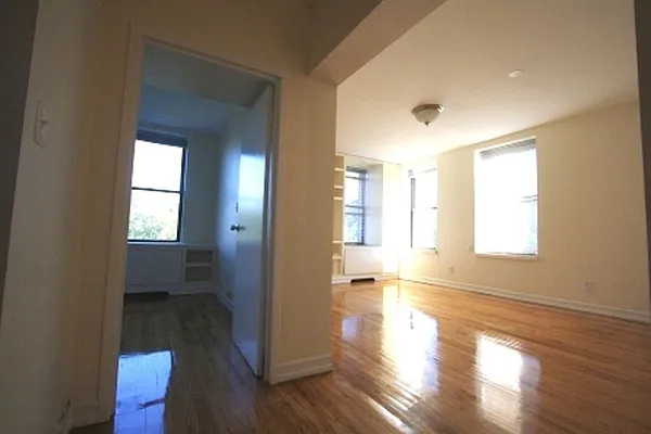 Rented by Corcoran | media 20