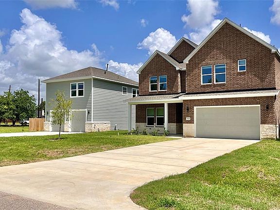 2nd image of 9905 Excaliburs Ct #A