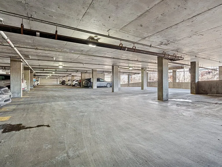 Residences at Capitol Heights — Photo 7