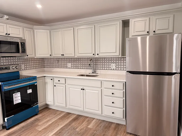 57 Sharpe St #59B — Photo 2