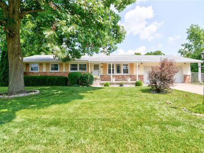 400 Maddox Dr, Mt Zion, IL, 62549