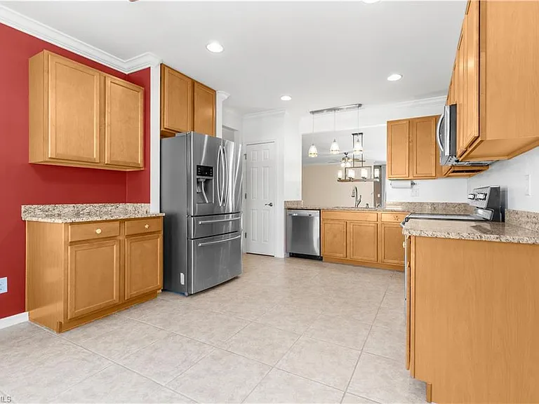 3337 Apple Blossom Dr — Photo 9