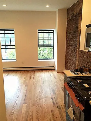 Rented by Compass | media 13