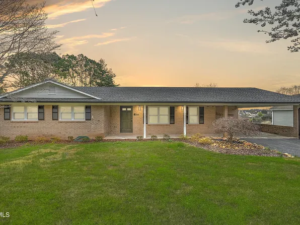 166 Dayton Dr, Johnson City, TN 37615