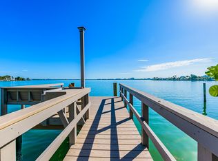 231 Lido Dr, Saint Pete Beach, FL 33706