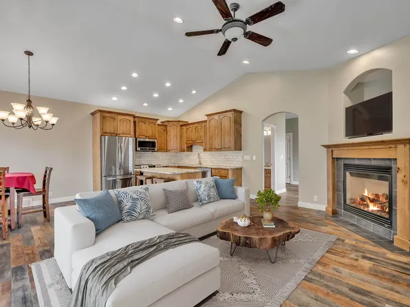 341 E Edgemont Dr S, North Salt Lake, UT 84054