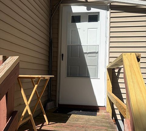 2nd image of 4-6 Wilkes St #1LR