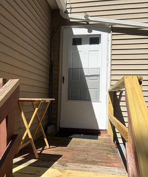 4-6 Wilkes St #1LR — Photo 2