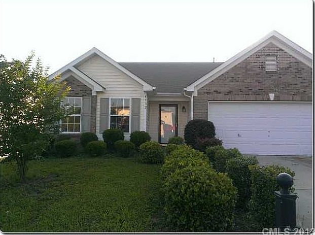 1st image of 4932 Lifeline Ln