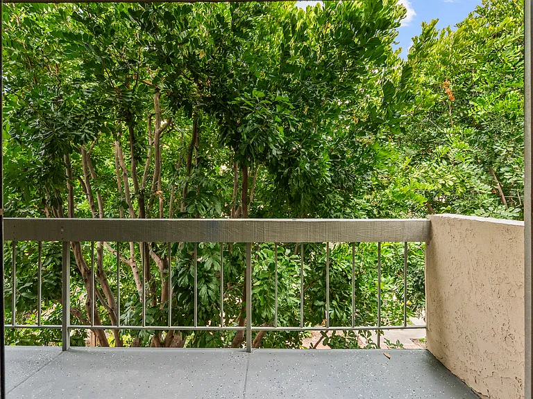 5055 Coldwater Canyon Ave #217 — Photo 31